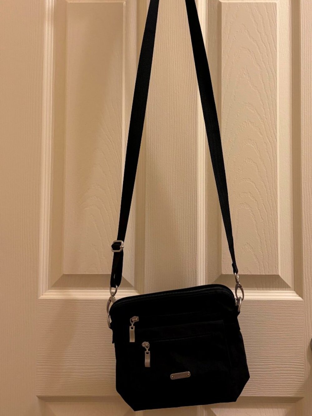 Baggallini Crossbody bag